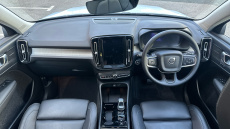 Volvo XC40 2.0 B4P Ultra Dark 5dr Auto Petrol Estate